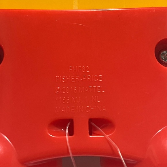 2016 Fisher-Price Take Along Monsters -Stewart and Dottie - Picture 3 of 4